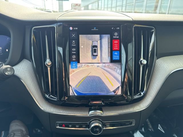 Certified 2025 Volvo XC60 B5 Plus image 26