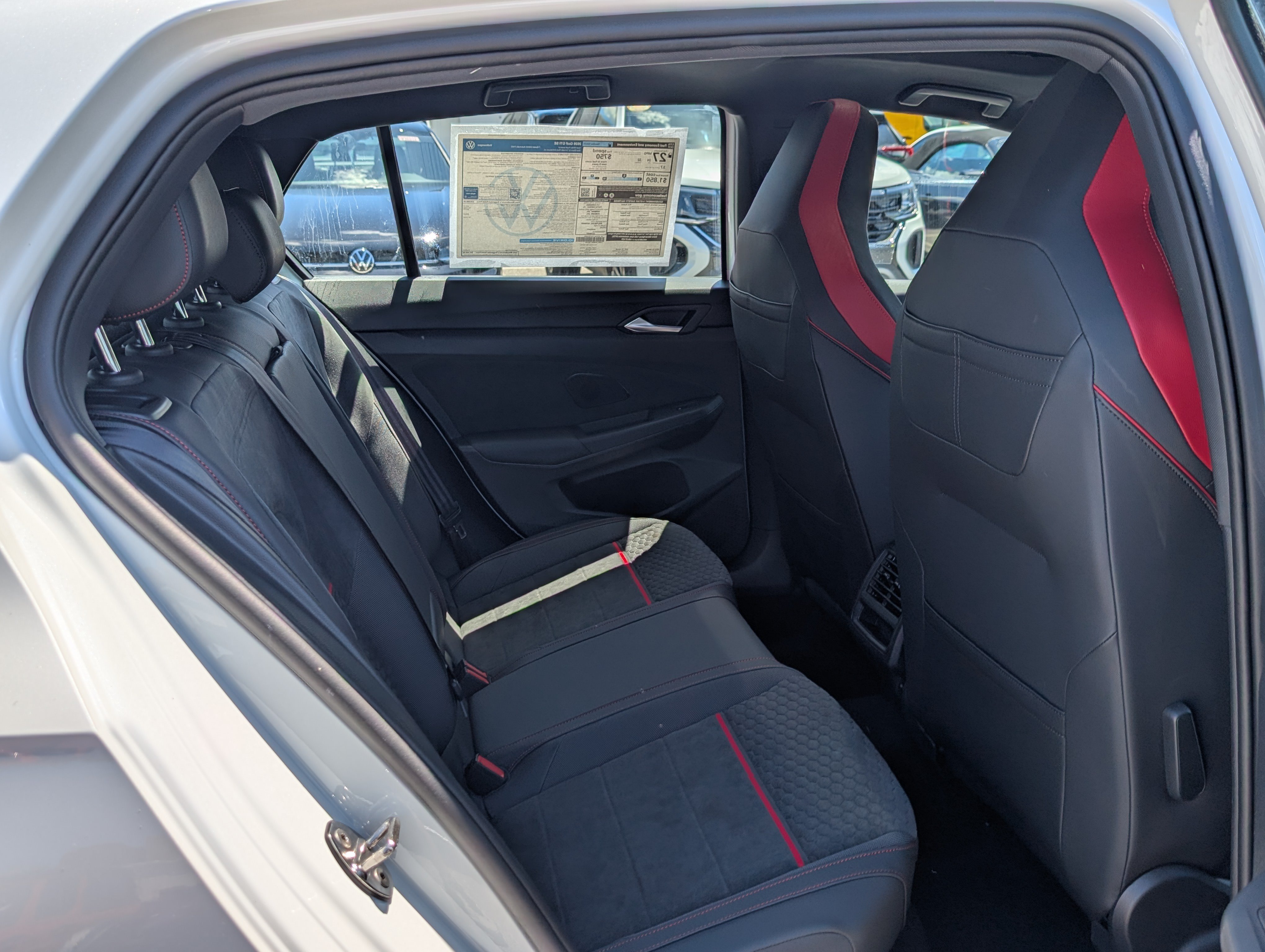New 2026 Volkswagen GTI SE FWD image 9