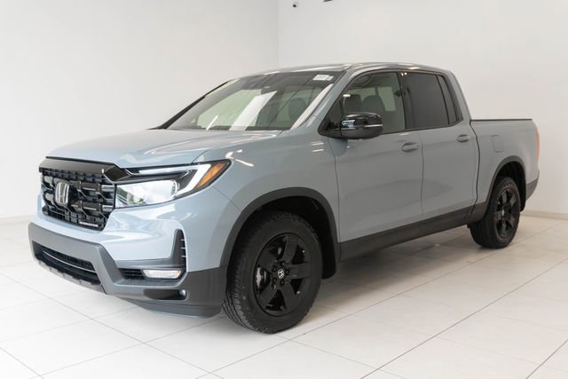 Certified 2025 Honda Ridgeline Black Edition image 6