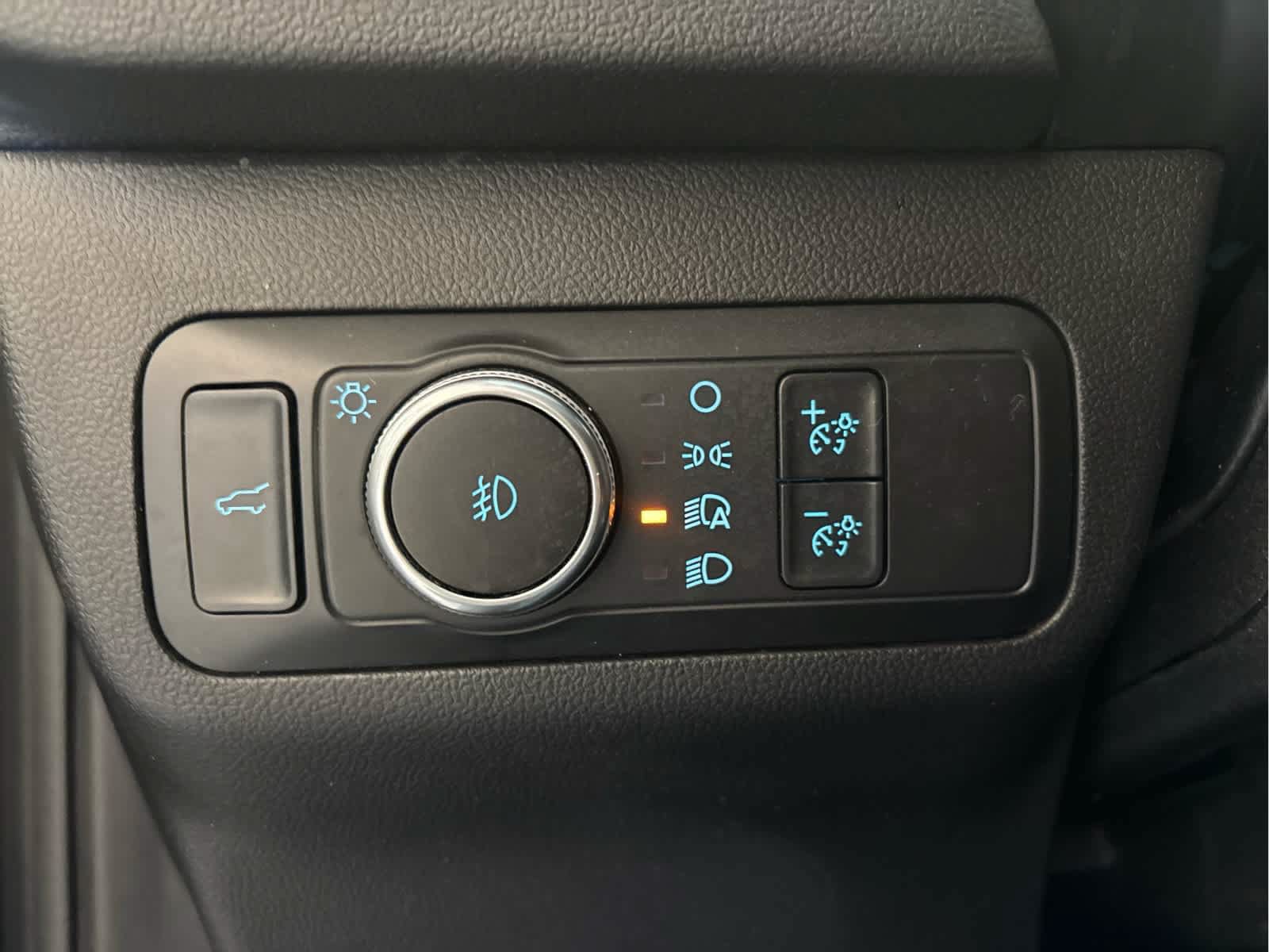 Certified 2022 Ford Escape SEL w/ Technology Package AWD/4WD image 21