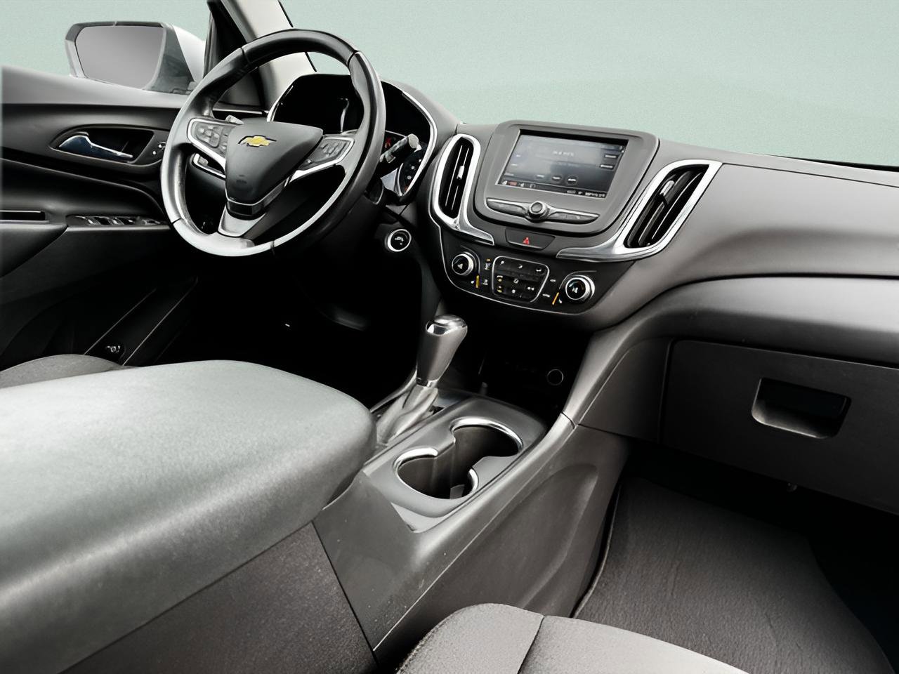 Used 2021 Chevrolet Equinox LT image 30