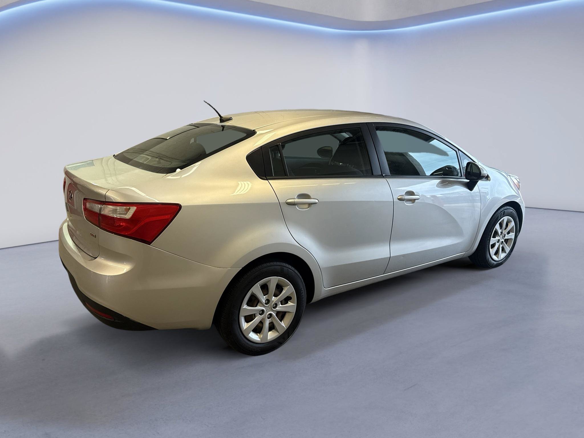 Used 2013 Kia Rio LX w/ PWR Pkg FWD image 8