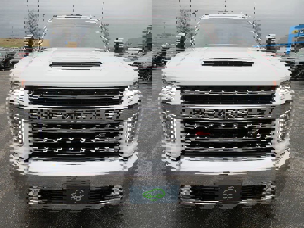 Certified 2022 Chevrolet Silverado 3500 LTZ w/ LTZ Convenience Package image 8
