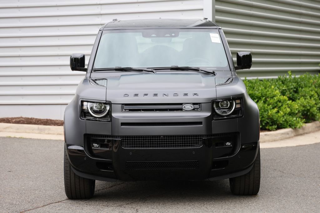 New 2026 Land Rover Defender 110 X-Dynamic SE AWD/4WD image 6