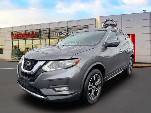 Certified 2020 Nissan Rogue SV w/ Sun & Sound Touring Package AWD/4WD image 2