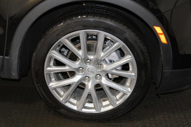 Certified 2023 Cadillac XT4 Luxury w/ Cold Weather Package image 29