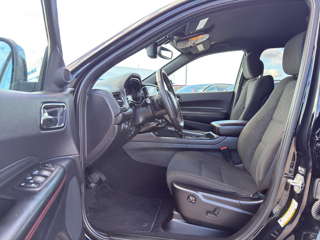 Used 2025 Dodge Durango GT w/ Blacktop Package image 12