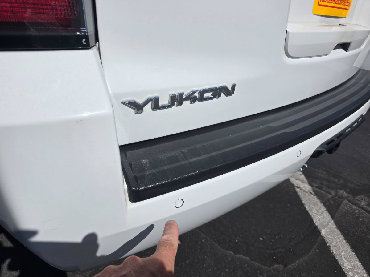 Used 2015 GMC Yukon SLE RWD image 11