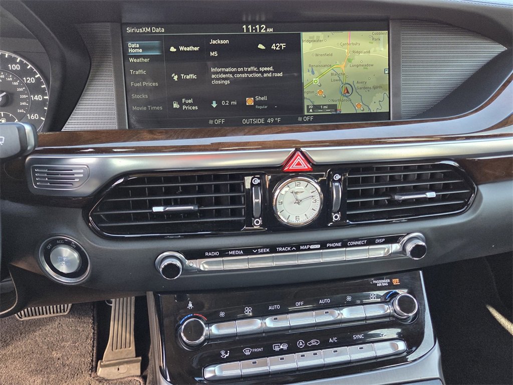 Used 2018 Genesis G90 3.3T Premium image 11