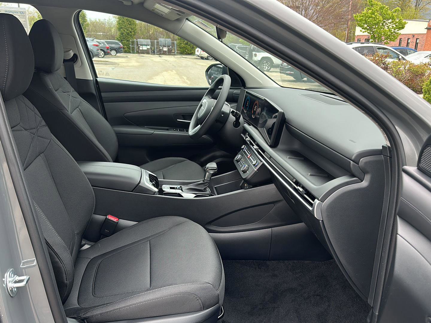 Used 2026 Hyundai Tucson SE AWD/4WD image 16