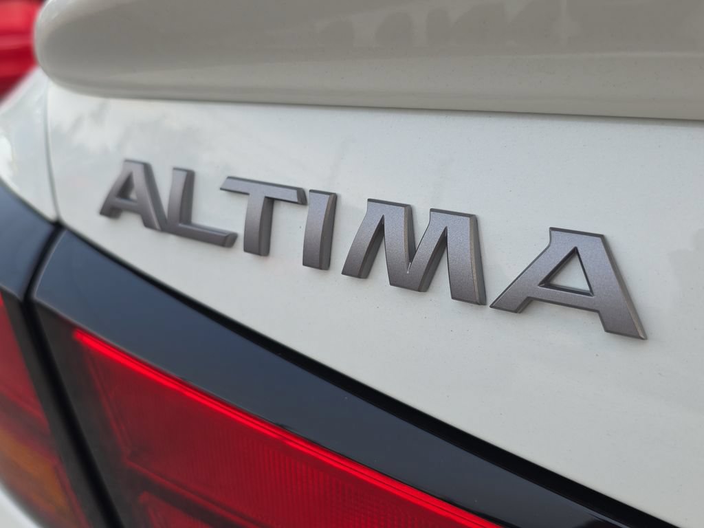 New 2026 Nissan Altima 2.5 SR FWD image 10