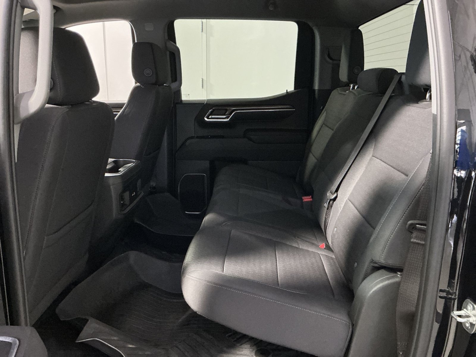 Used 2023 Chevrolet Silverado 1500 LT Trail Boss AWD/4WD image 23