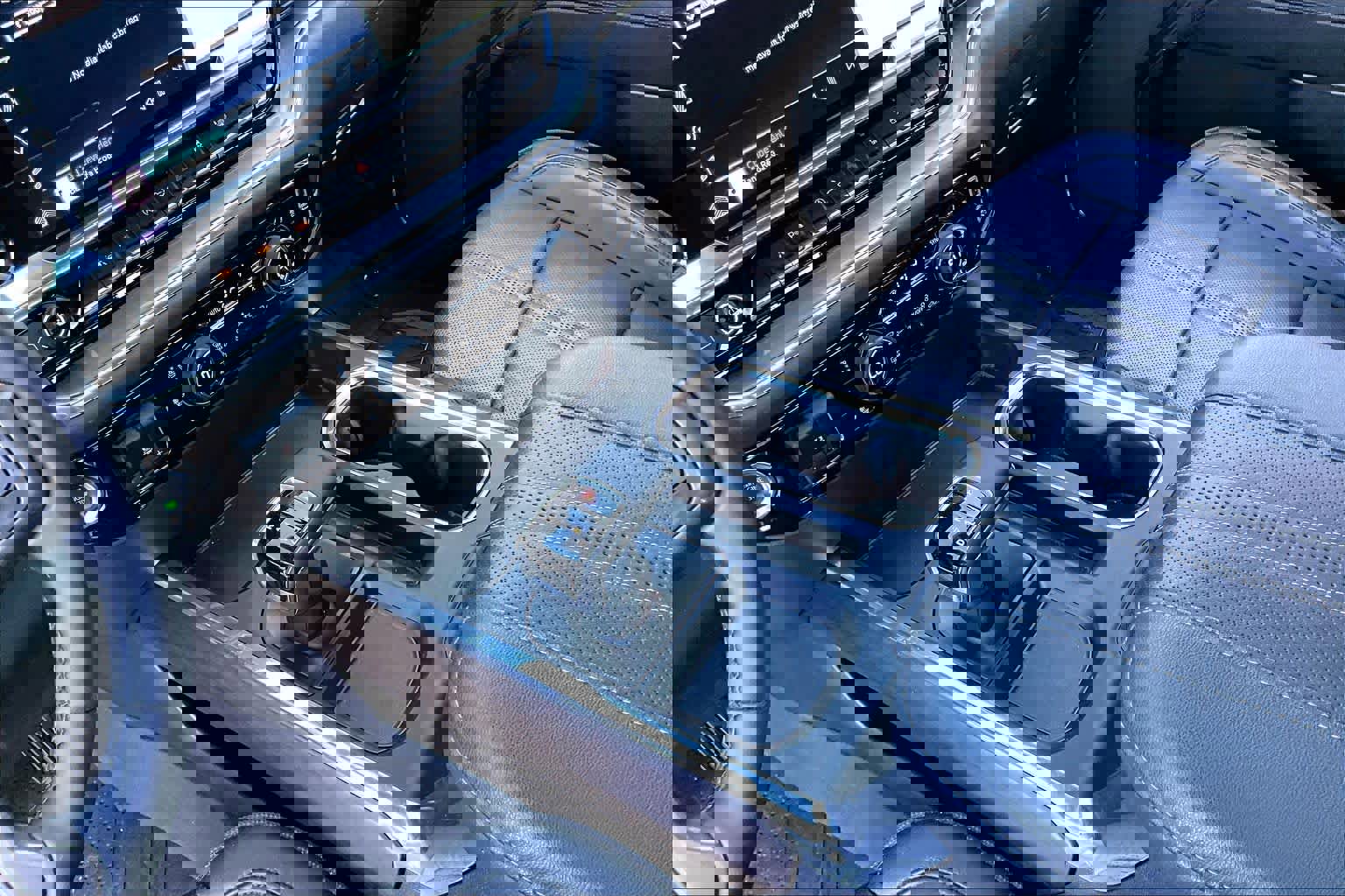 Used 2024 Chevrolet Silverado 1500 High Country w/ High Country Premium Package image 16