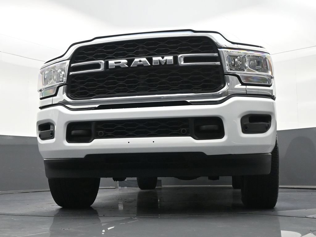Used 2024 RAM 2500 Tradesman w/ Chrome Appearance Group AWD/4WD image 32