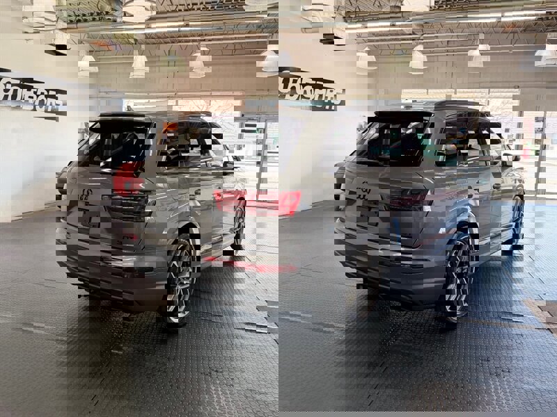 Used 2018 Audi Q7 3.0T Prestige image 18