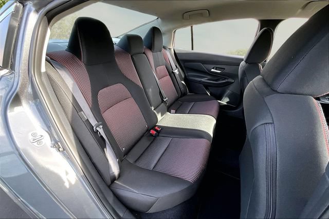 New 2026 Nissan Sentra SR w/ Floor Mat Package FWD image 9