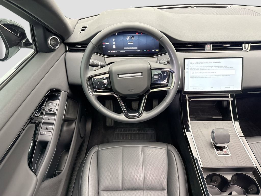 Certified 2025 Land Rover Range Rover Evoque S image 10