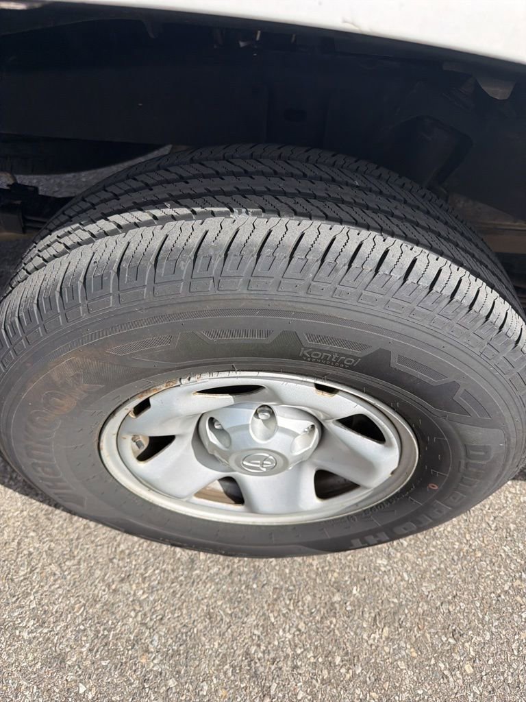 Used 2018 Toyota Tacoma SR w/ SR Convenience Package image 6