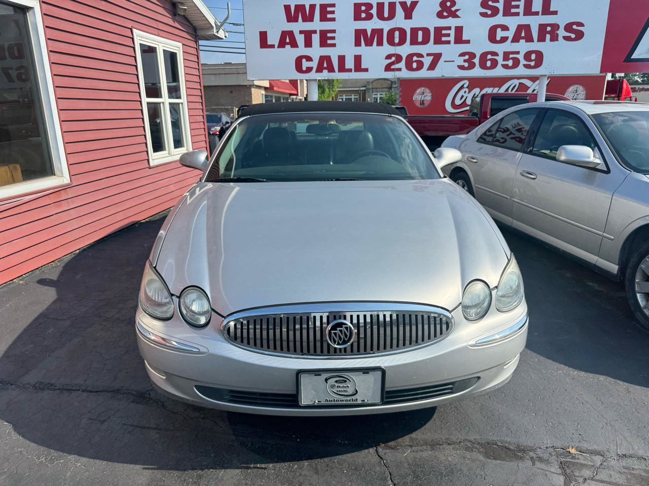 Used 2006 Buick LaCrosse CXL w/ Driver Confidence Package FWD image 2