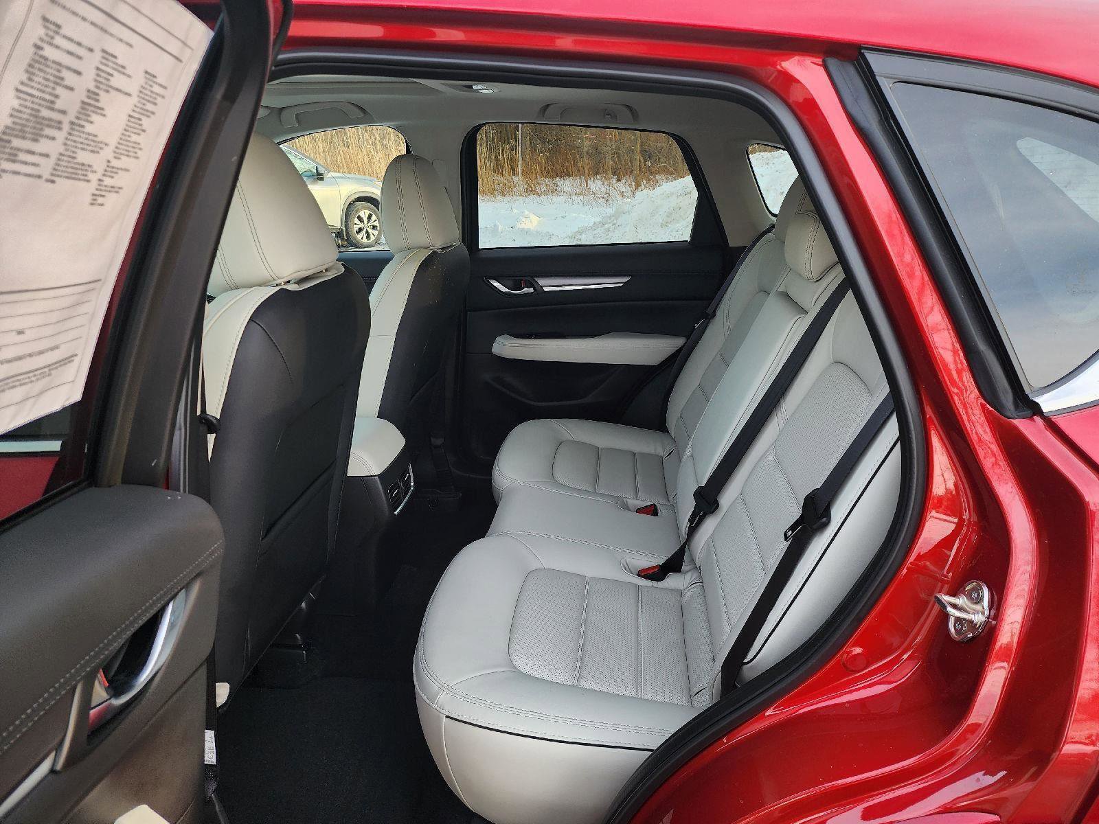 Certified 2025 MAZDA CX-5 AWD 2.5 S w/ Premium Plus Pkg image 11