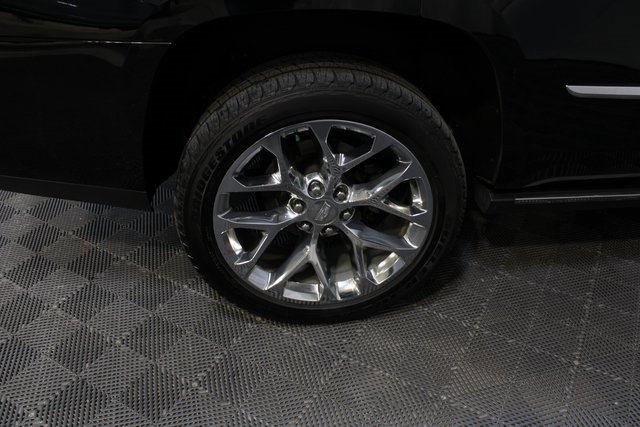 Used 2016 Cadillac Escalade Platinum image 25