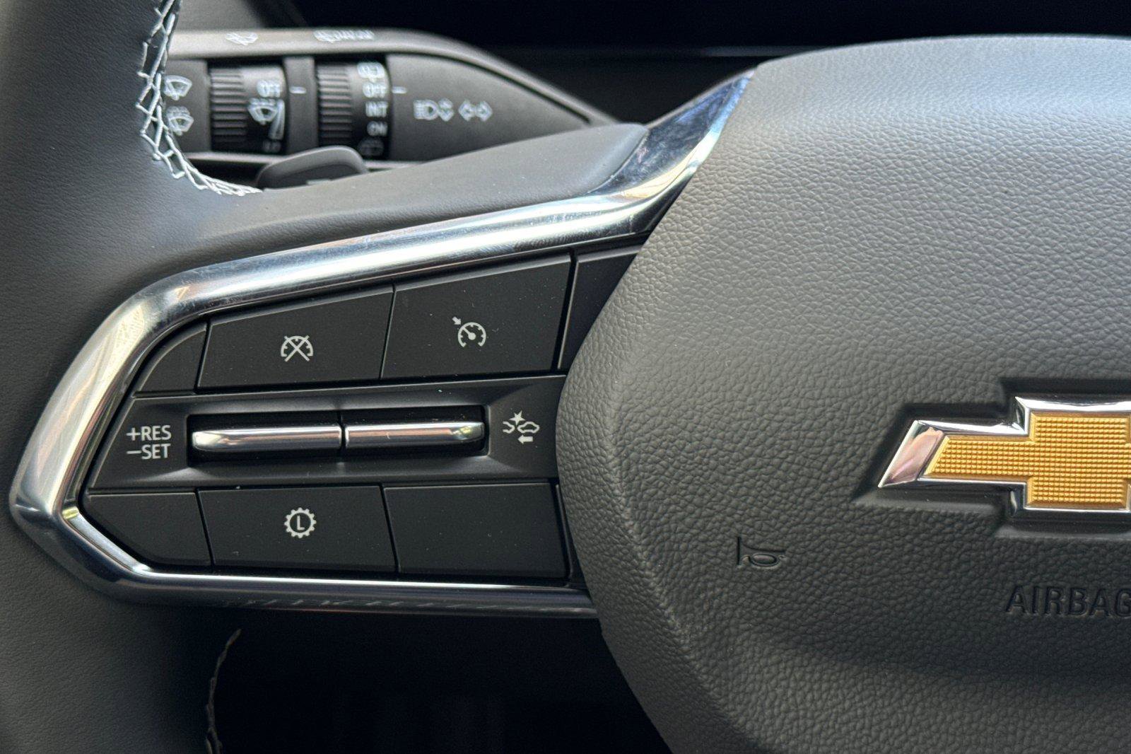 New 2026 Chevrolet Traverse LT image 32