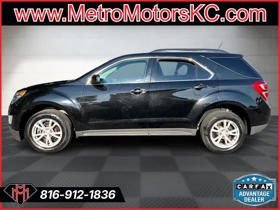 Used 2017 Chevrolet Equinox LT w/ Convenience Package image 2