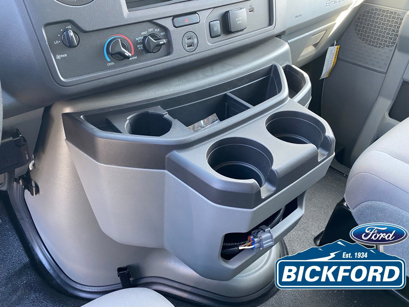 New 2025 Ford E-350 and Econoline 350 Super Duty w/ Power Equipment Group image 16