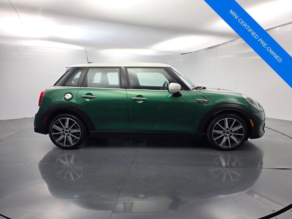 Used 2024 MINI Cooper S w/ Signature Upholstery Package FWD image 3
