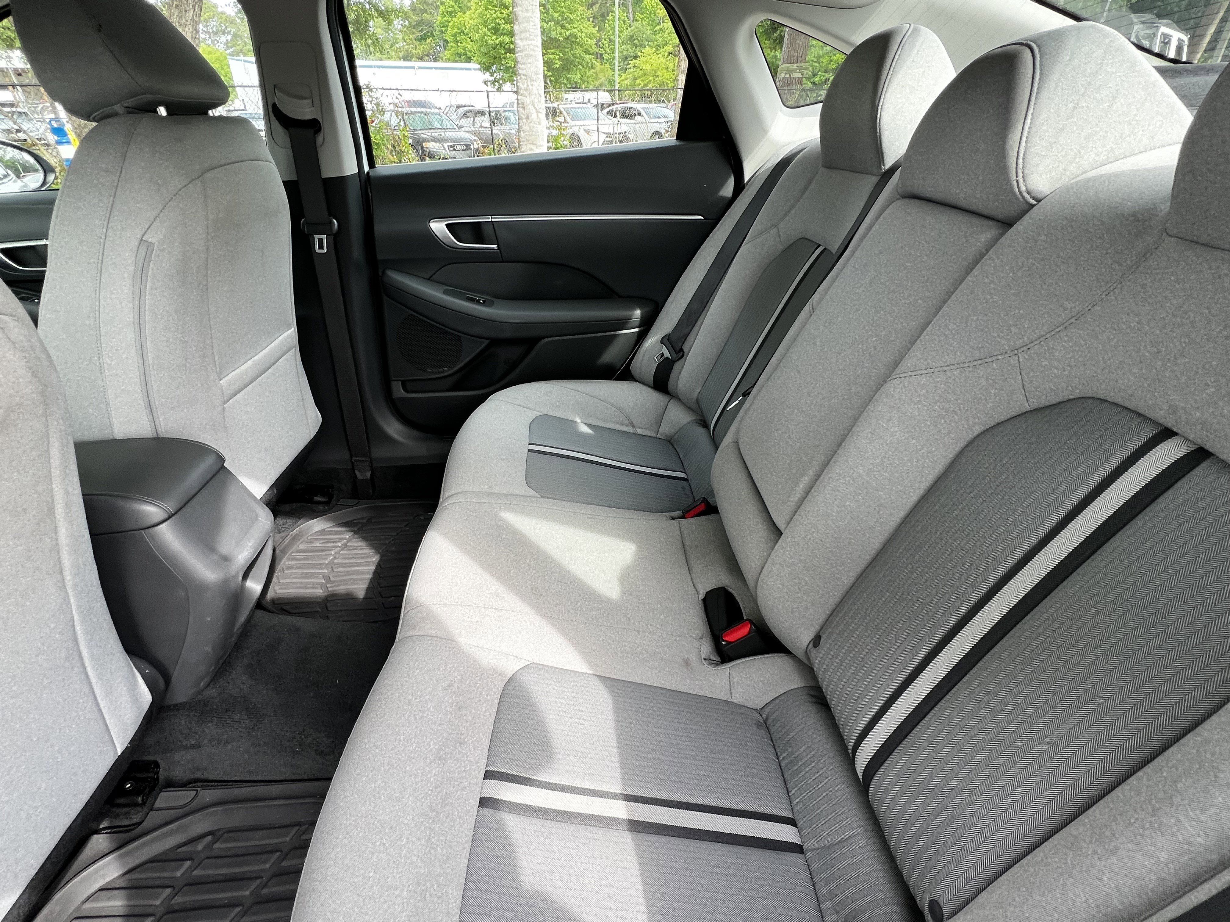 Used 2021 Hyundai Sonata SEL FWD image 31