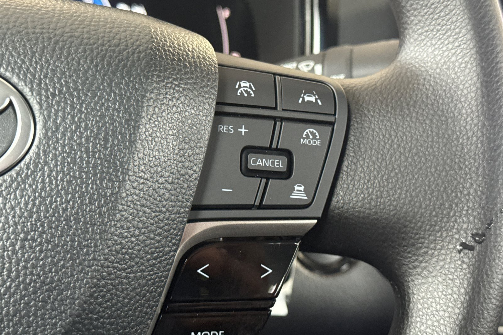 New 2026 Toyota Camry LE FWD image 27