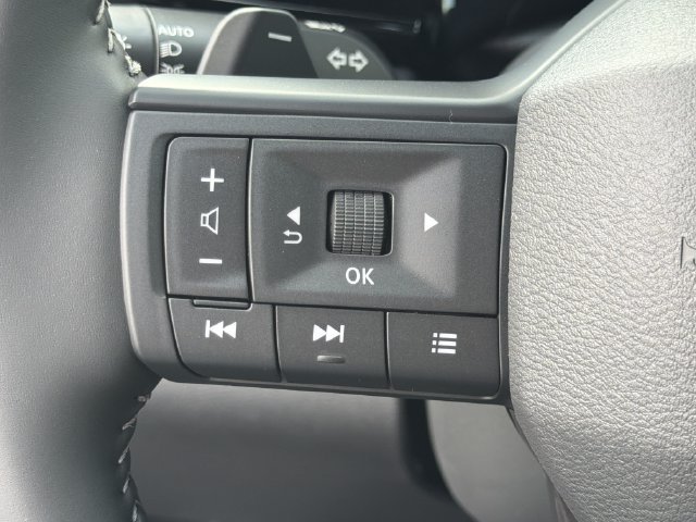 New 2026 Nissan Pathfinder SV FWD image 28