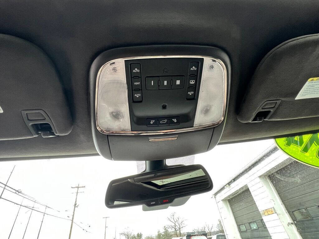 Used 2014 Jeep Grand Cherokee Summit AWD/4WD image 41