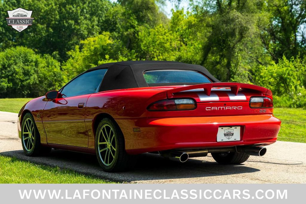 Used 2002 Chevrolet Camaro Z28 w/ SS Performance/Appearance Pkg RWD image 5