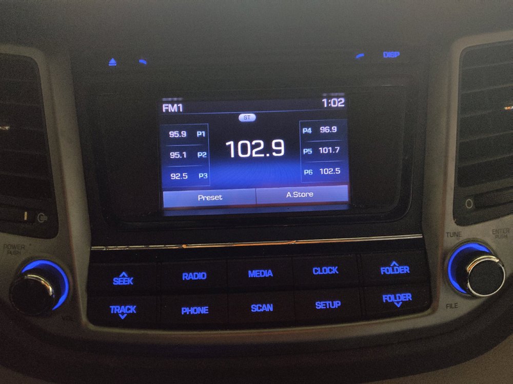 Used 2018 Hyundai Tucson SE FWD image 25