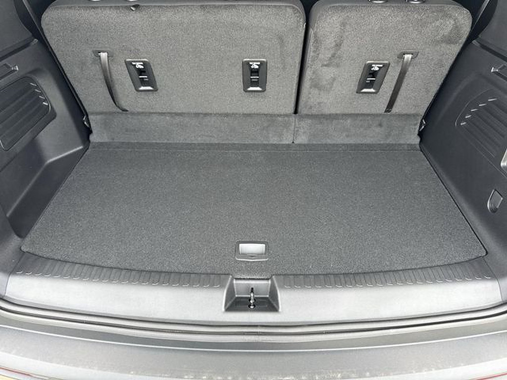 New 2026 GMC Acadia Elevation FWD image 27