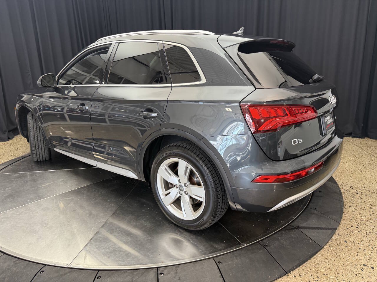 Used 2018 Audi Q5 2.0T Premium Plus w/ Premium Plus Package AWD/4WD image 5