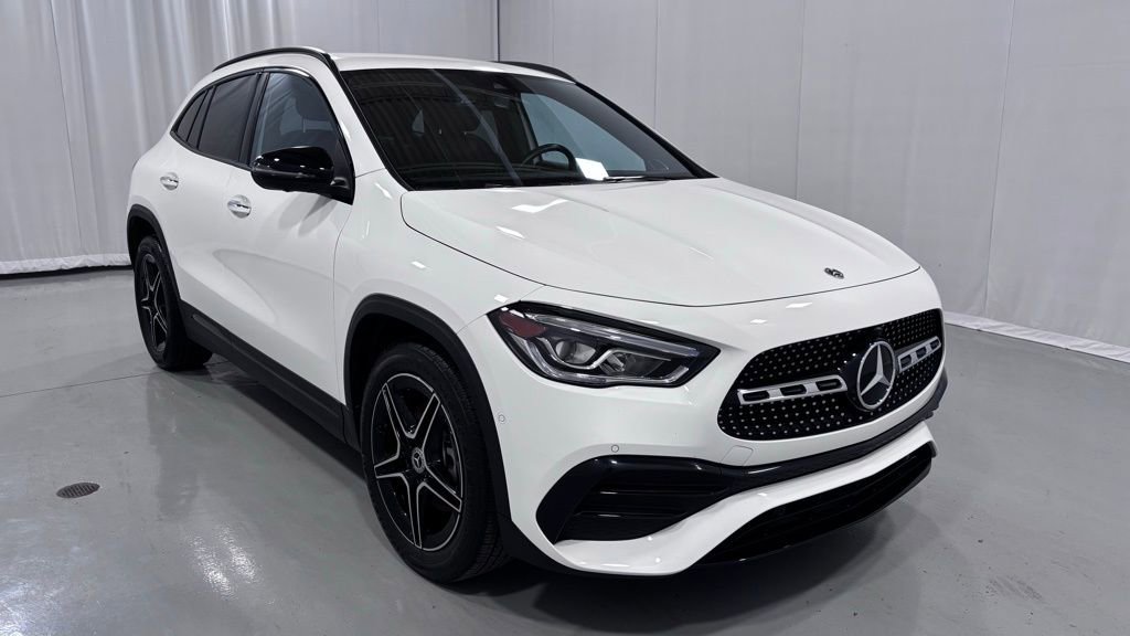 Certified 2022 Mercedes-Benz GLA 250 4MATIC image 4