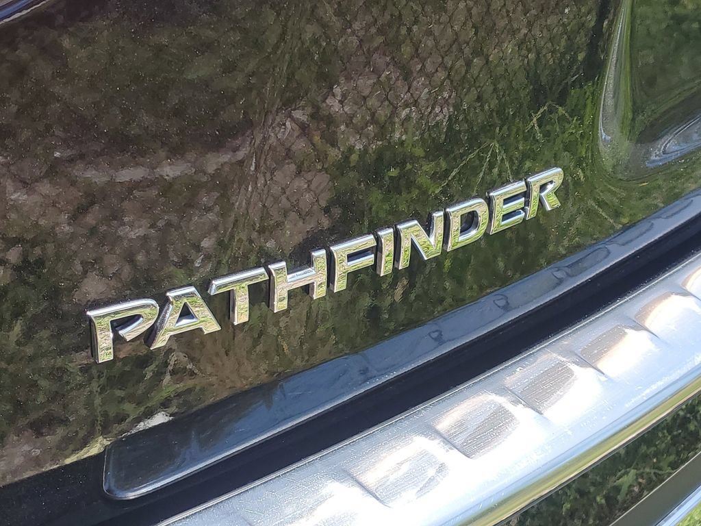 Used 2014 Nissan Pathfinder Platinum w/ Platinum Premium Package AWD/4WD image 5