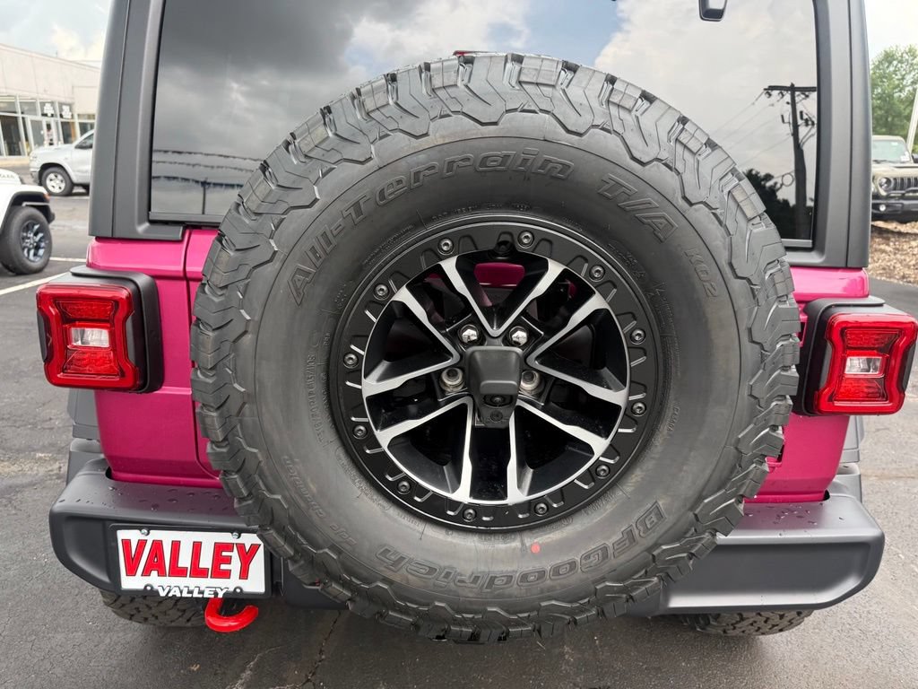 New 2026 Jeep Wrangler Unlimited Rubicon w/ Xtreme 35 Tire Package AWD/4WD image 45