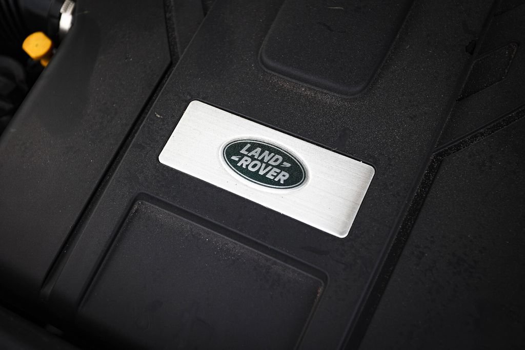 Used 2023 Land Rover Range Rover SV AWD/4WD image 22