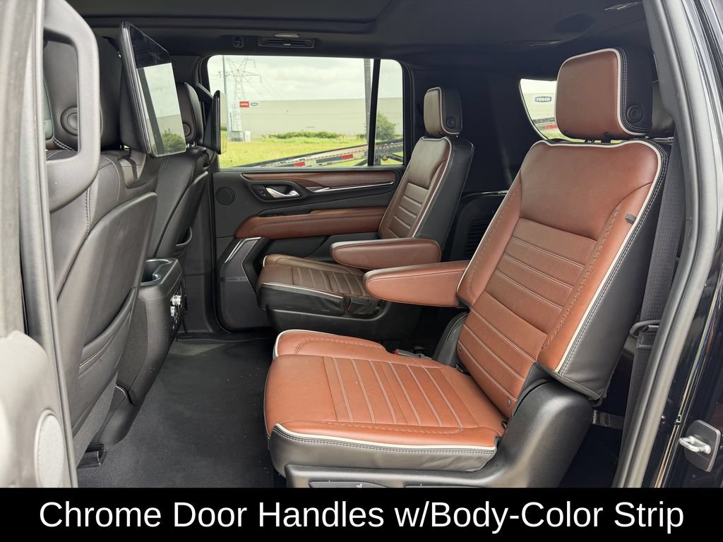 Used 2024 GMC Yukon XL Denali Ultimate AWD/4WD image 36