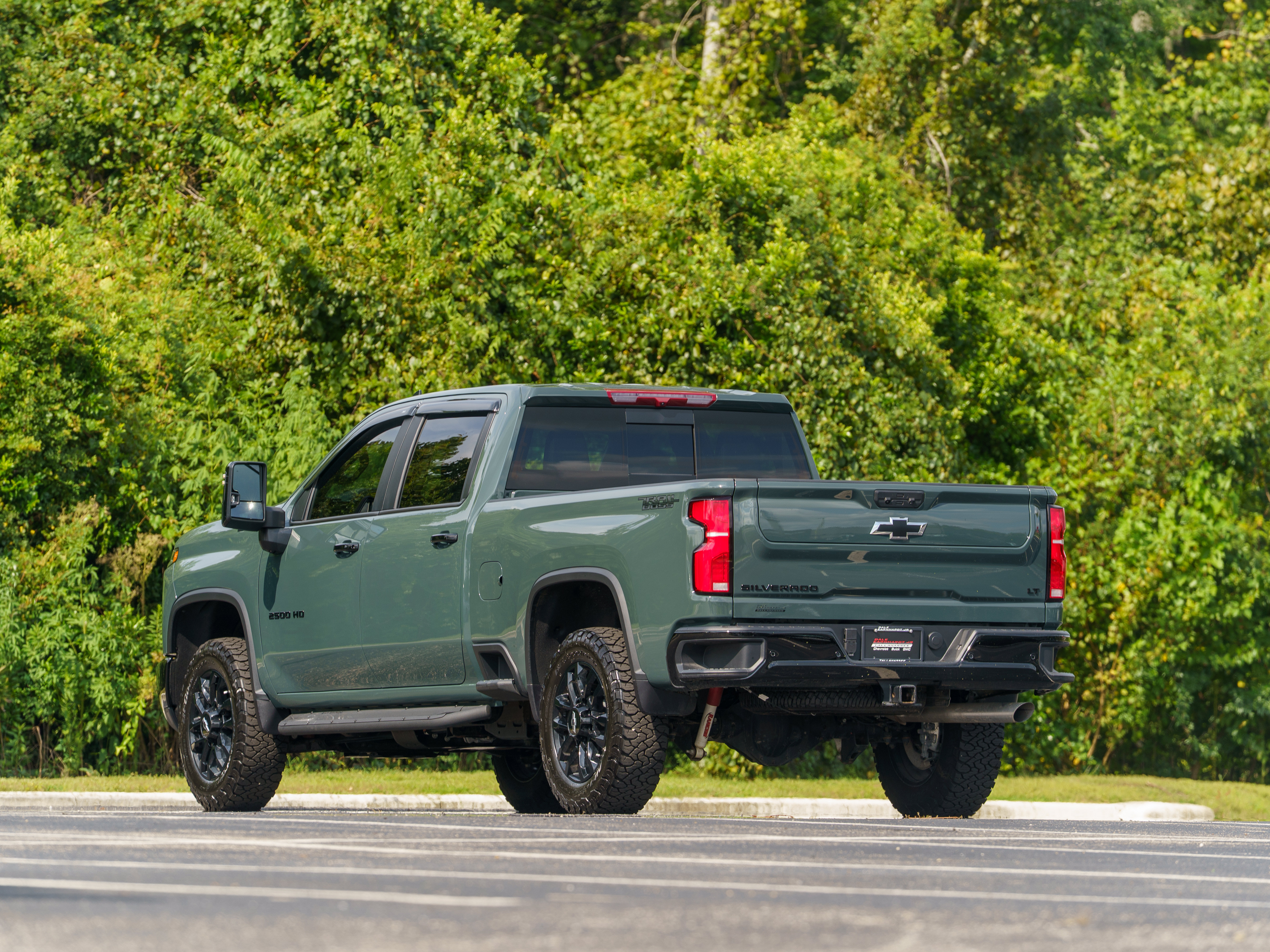 Used 2026 Chevrolet Silverado 2500 LT w/ Trail Boss Package AWD/4WD image 3