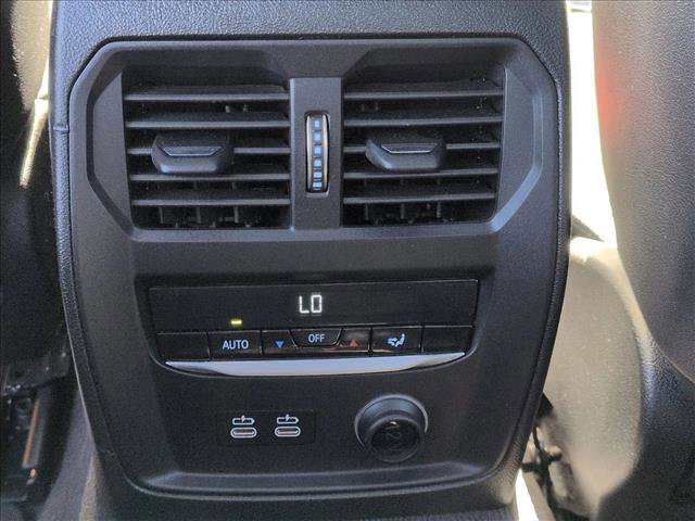 Used 2020 BMW 330i Sedan w/ Driving Assistance Package image 14