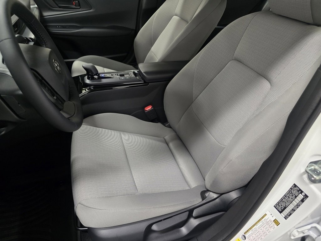 New 2026 Toyota Prius LE image 21