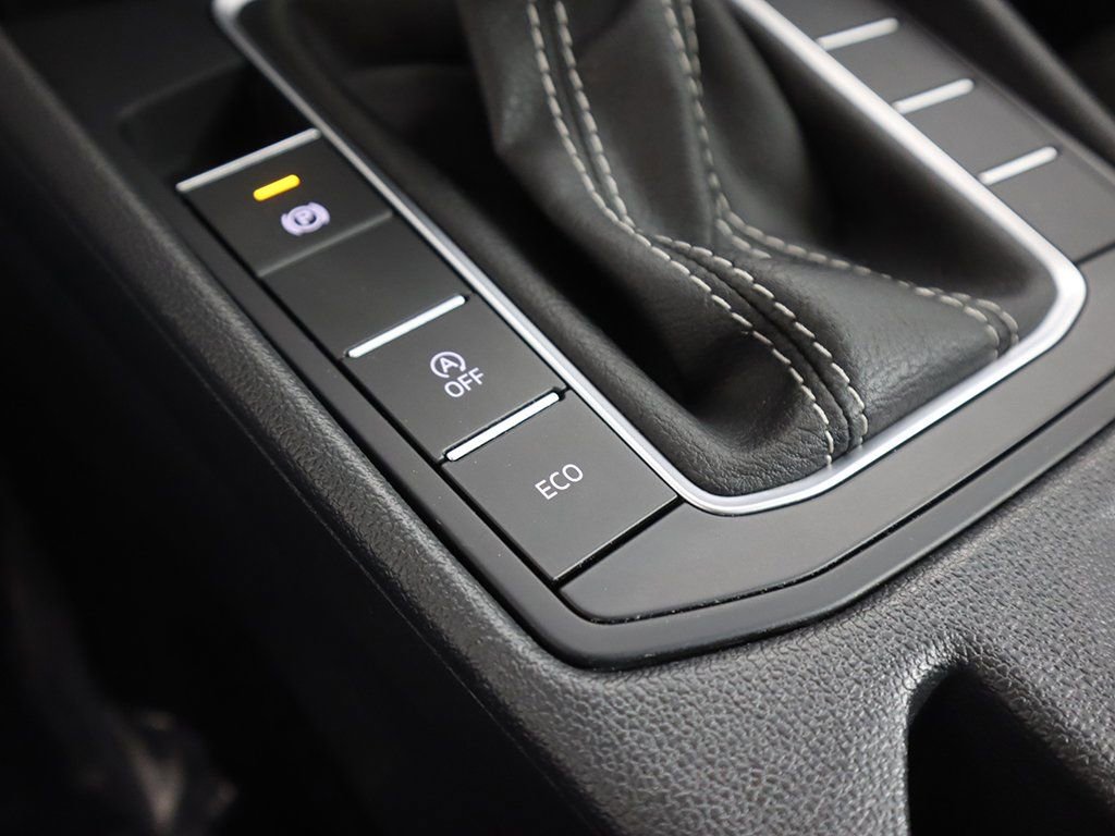 Used 2023 Volkswagen Jetta Sport image 42