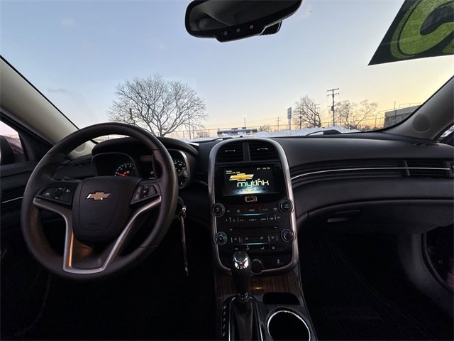 Used 2015 Chevrolet Malibu LT w/ Power Convenience Package image 18