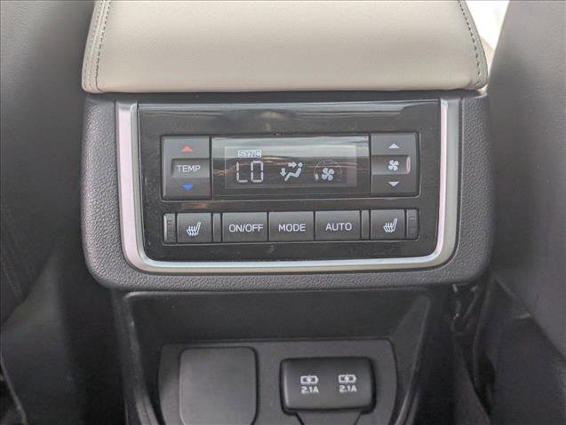 Used 2019 Subaru Ascent Limited AWD/4WD image 17