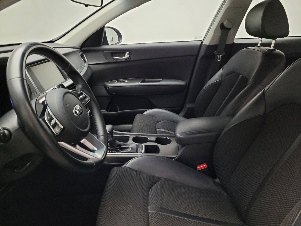 Used 2020 Kia Optima S image 17