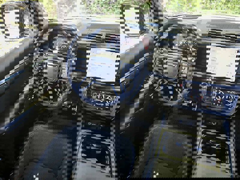 Used 2023 Land Rover Defender 110 Carpathian Edition image 23